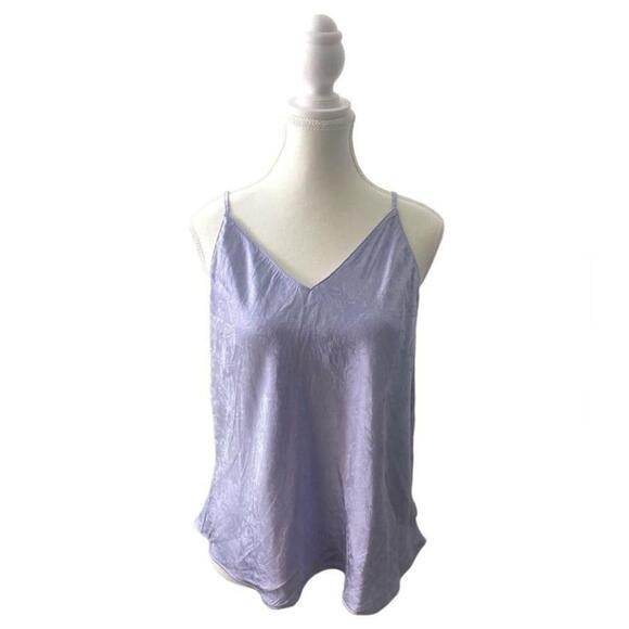 Victoria’s Secret - Open back satin cami - Picture 1 of 11